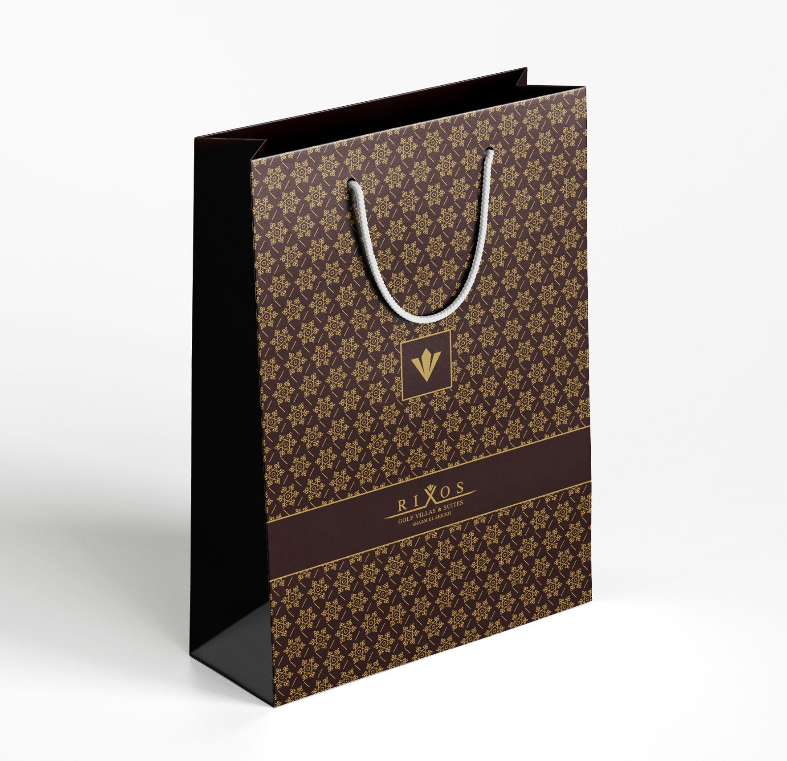 متخصص في المطبوعات الورقيه والعلب و الشنط والبنرات