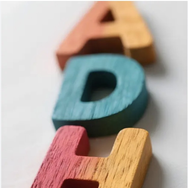 كتابه وترجمه