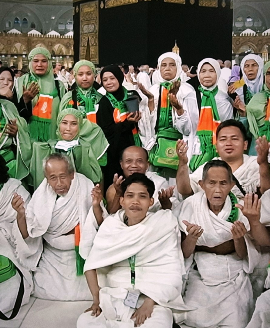 Pembimbing umroh / mutowif