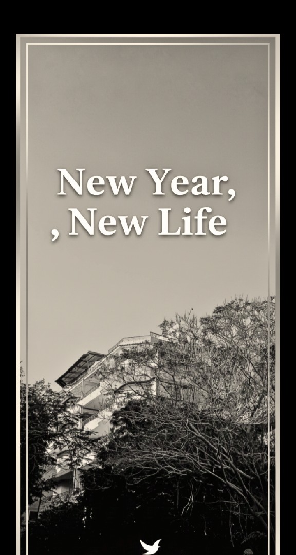 غلاف كتاب بتصميم مريح مع جمله محفزه😉