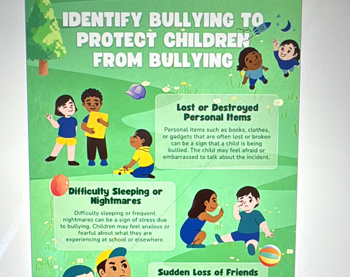 تصميم-صور-وإعلان-للمطاعم-او-الكوفيهات-او-تصميم-دعوة-حضور-ملتقى