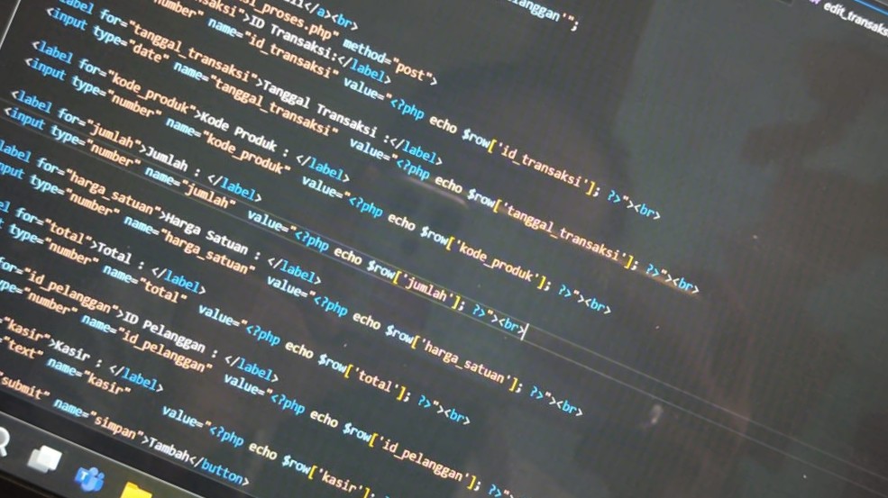 pembuatan-codingan-php