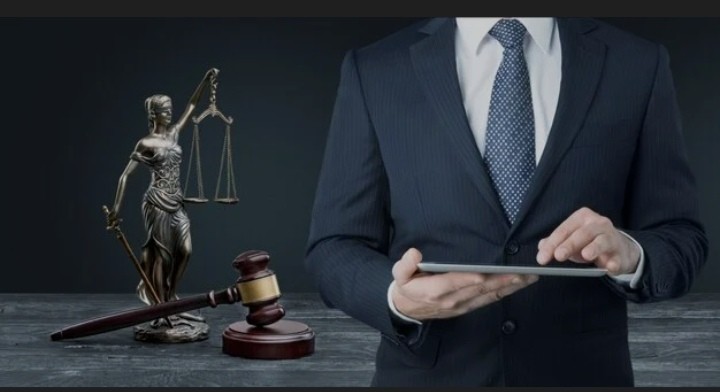 تقديم-خدمات-واستشارات-قانونية